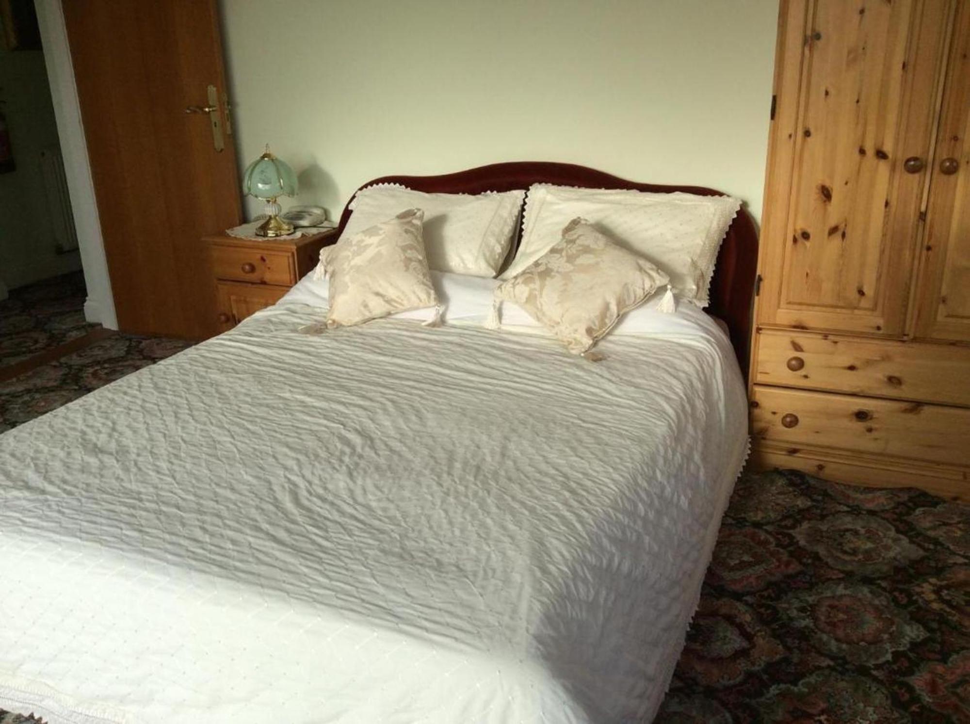 Room In Guest Room - Orchard Manor, Fore Street, Probus Truro Exterior photo